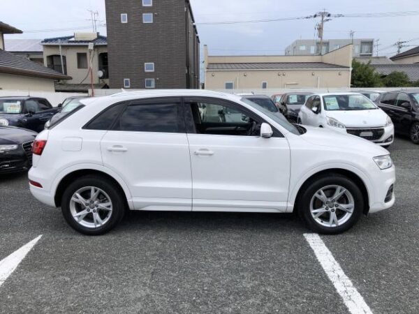 Ref:AUX-20090303 AUDI Q3 2015 - Image 16