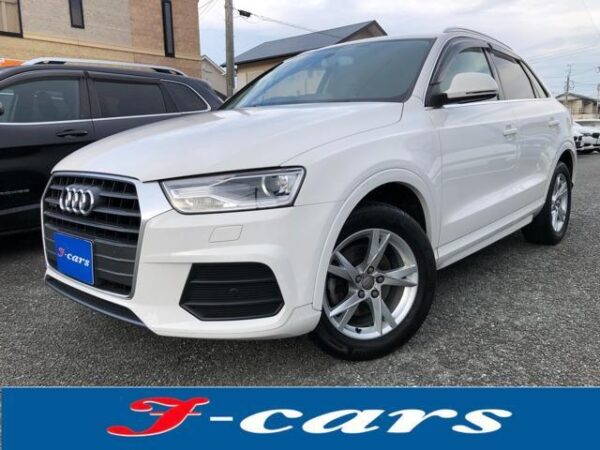 Ref:AUX-20090303 AUDI Q3 2015