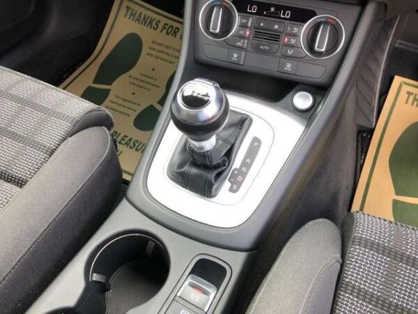 Ref:AUX-20090303 AUDI Q3 2015 - Image 10