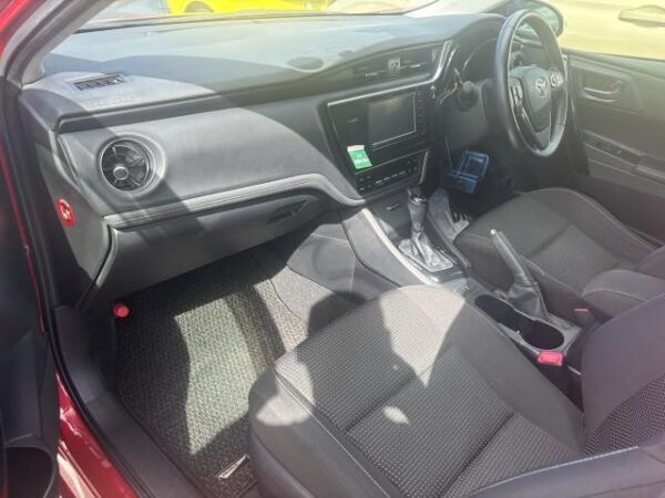 Ref:AUX-20093507 TOYOTA AURIS 2015 - Image 8