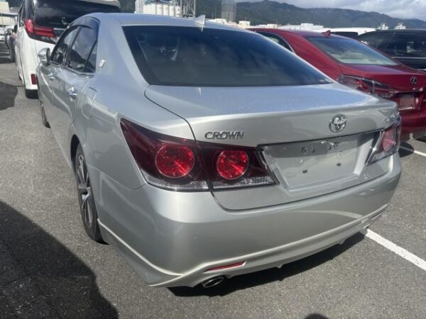 Ref:AUX-20093566 TOYOTA CROWN 2016 - Image 4