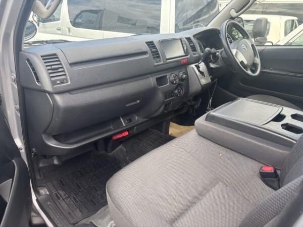 Ref:AUX-20093644 TOYOTA REGIUS ACE VAN 2019 - Image 3