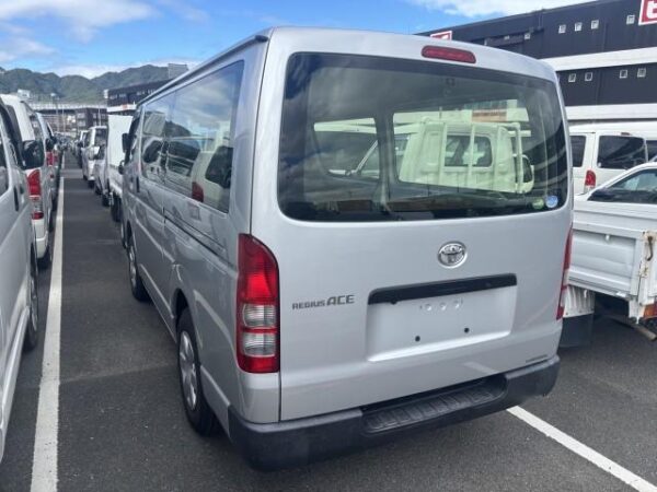 Ref:AUX-20093644 TOYOTA REGIUS ACE VAN 2019 - Image 9