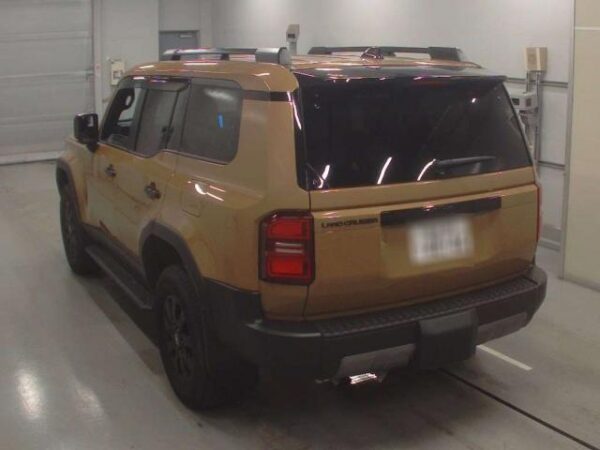 Ref:AUX-20093719 TOYOTA LAND CRUISER 250 2024 - Image 4