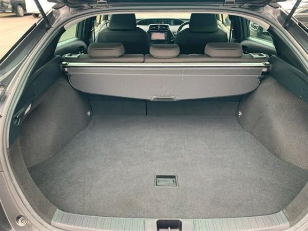 Ref:AUX-20093976 TOYOTA PRIUS 2020 - Image 11