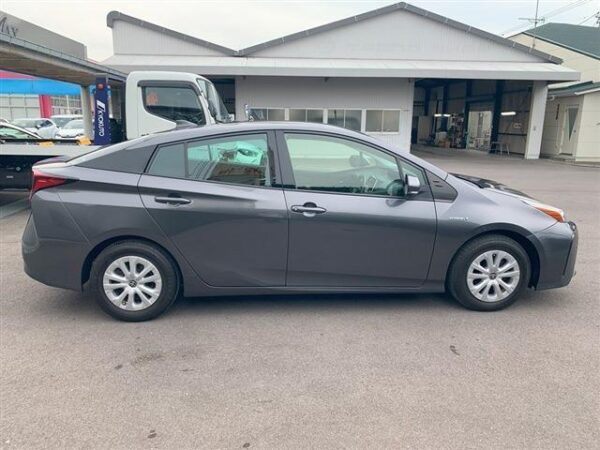Ref:AUX-20093976 TOYOTA PRIUS 2020 - Image 4