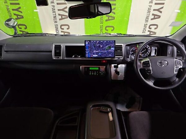 Ref:AUX-20093989 TOYOTA HIACE WAGON 2024 - Image 3