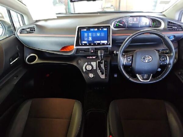 Ref:AUX-20093992 TOYOTA SIENTA 2021 - Image 3