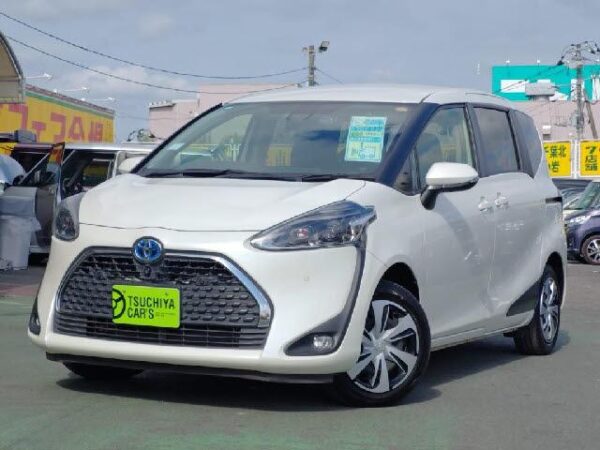 Ref:AUX-20093992 TOYOTA SIENTA 2021