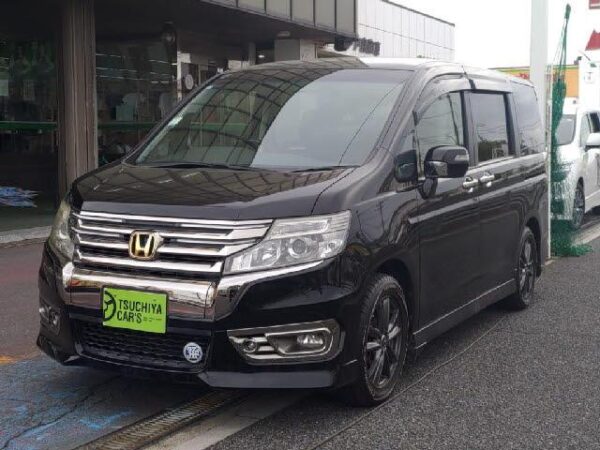 Ref:AUX-20093999 HONDA STEPWAGON 2013