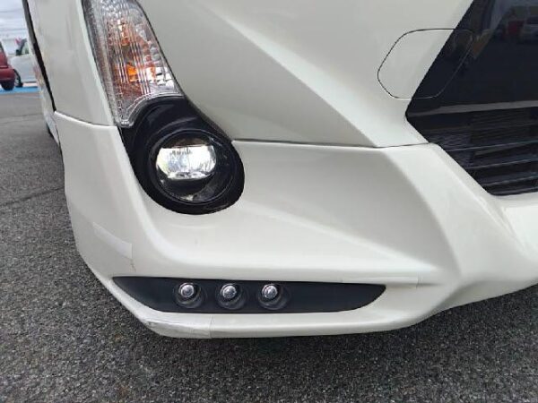 Ref:AUX-20094007 TOYOTA AQUA 2017 - Image 10