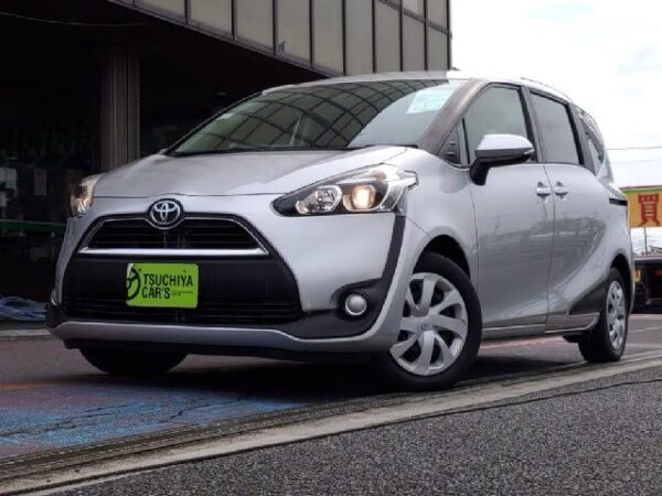 Ref:AUX-20094018 TOYOTA SIENTA 2016