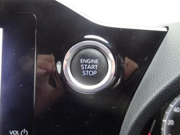 Ref:AUX-20094069 TOYOTA VOXY 2022 - Image 20