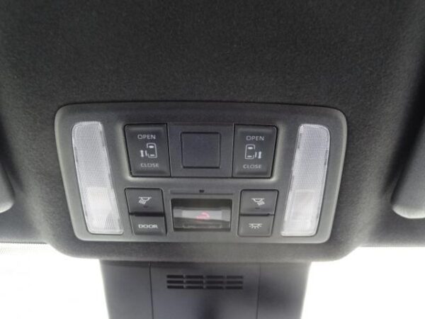 Ref:AUX-20094069 TOYOTA VOXY 2022 - Image 5