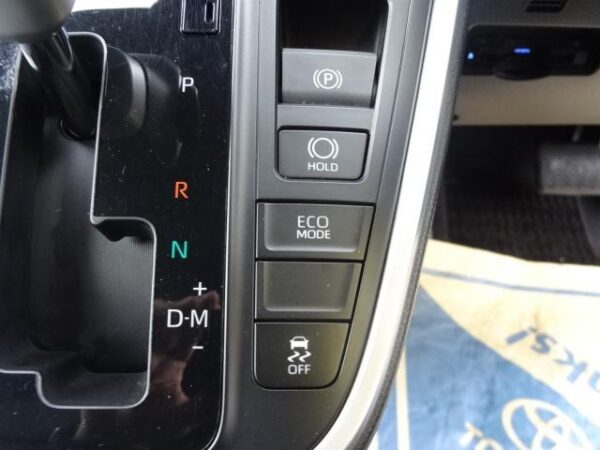 Ref:AUX-20094069 TOYOTA VOXY 2022 - Image 7