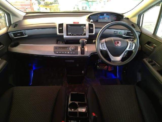 Ref:AUX-20094106 HONDA FREED 2013 - Image 3