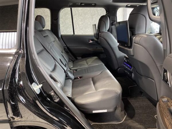 Ref:AUX-20101218 TOYOTA LAND CRUISER 2021 - Image 14