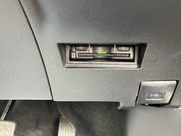 Ref:AUX-20101251 TOYOTA COROLLA AXIO 2018 - Image 6