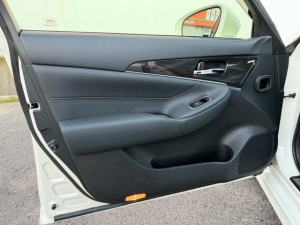Ref:AUX-20101334 TOYOTA CROWN HYBRID 2013 - Image 13