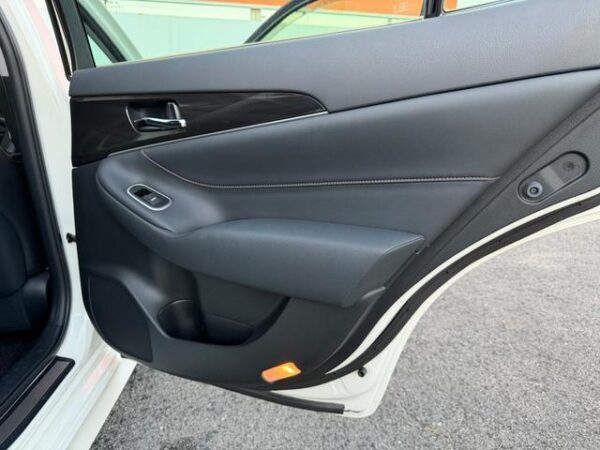 Ref:AUX-20101334 TOYOTA CROWN HYBRID 2013 - Image 15