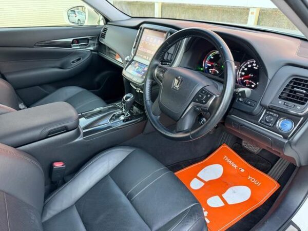 Ref:AUX-20101334 TOYOTA CROWN HYBRID 2013 - Image 8