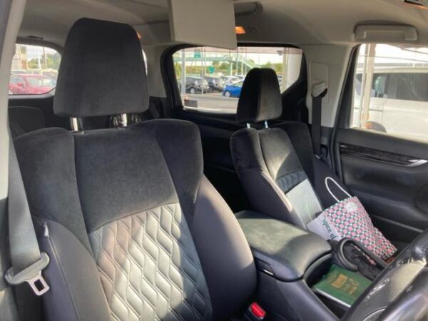Ref:AUX-20102074 TOYOTA ALPHARD HYBRID 2019 - Image 8