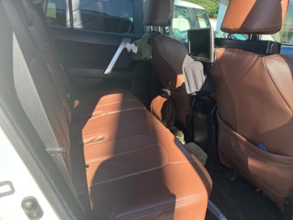 Ref:AUX-20102135 TOYOTA LAND CRUISER PRADO 2020 - Image 7