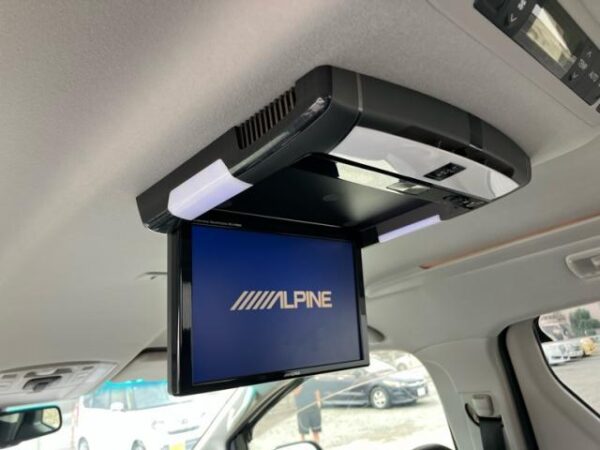 Ref:AUX-20102428 TOYOTA VELLFIRE 2014 - Image 10