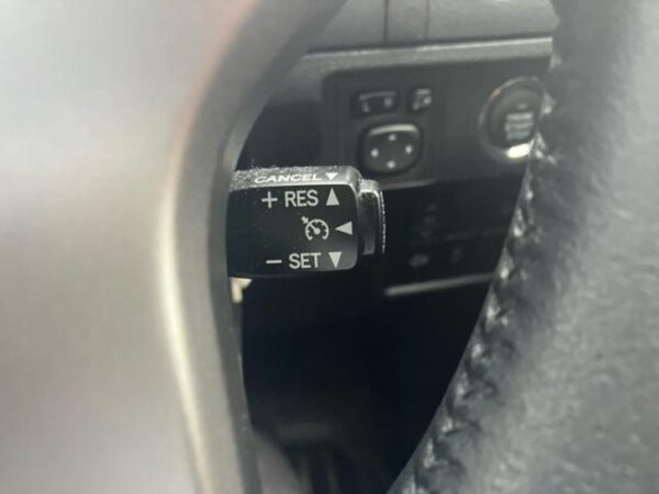 Ref:AUX-20105207 TOYOTA LAND CRUISER PRADO 2017 - Image 12