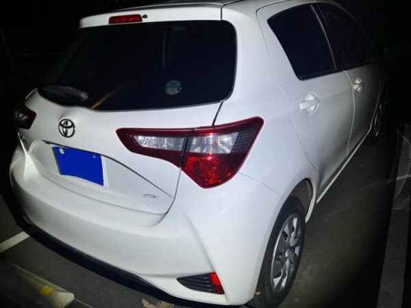 Ref:AUX-20105378 TOYOTA VITZ 2017 - Image 3