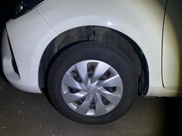 Ref:AUX-20105378 TOYOTA VITZ 2017 - Image 5
