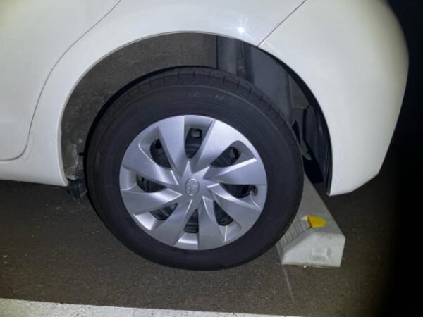 Ref:AUX-20105378 TOYOTA VITZ 2017 - Image 6