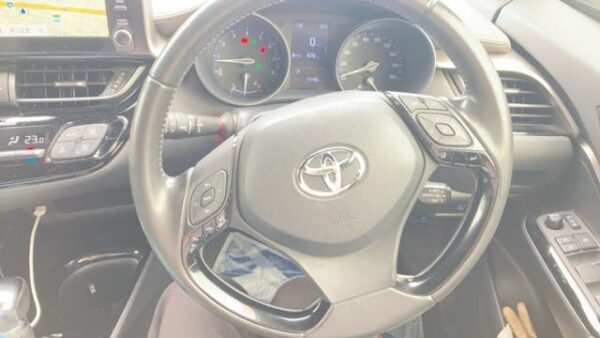 Ref:AUX-20105391 TOYOTA C-HR 2019 - Image 11