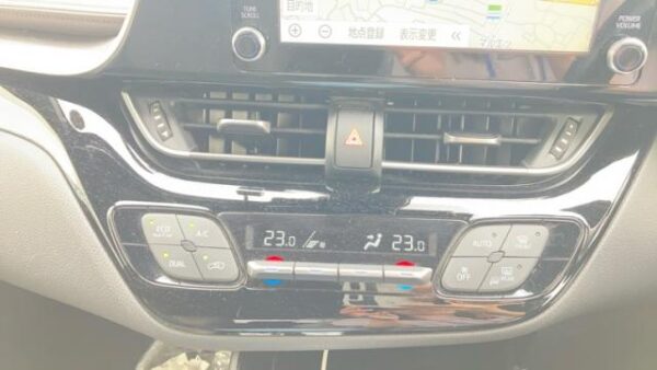 Ref:AUX-20105391 TOYOTA C-HR 2019 - Image 19