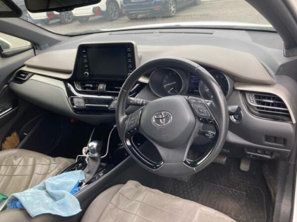 Ref:AUX-20105391 TOYOTA C-HR 2019 - Image 9