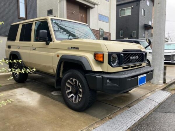 Ref:AUX-20105404 TOYOTA LAND CRUISER 70 2025 - Image 3