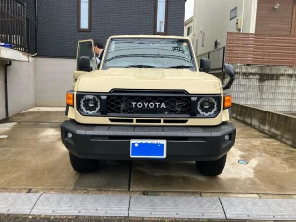 Ref:AUX-20105404 TOYOTA LAND CRUISER 70 2025