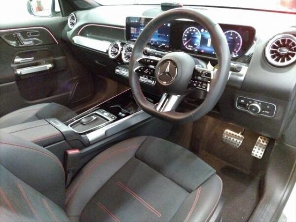 Ref:AUX-20105442 MERCEDES BENZ GLB 2025 - Image 3