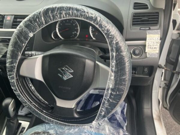 Ref:AUX-20105687 SUZUKI SWIFT 2012 - Image 11