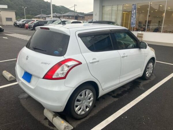 Ref:AUX-20105687 SUZUKI SWIFT 2012 - Image 4