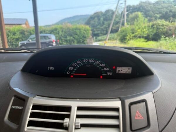 Ref:AUX-20105689 TOYOTA VITZ 2005 - Image 18
