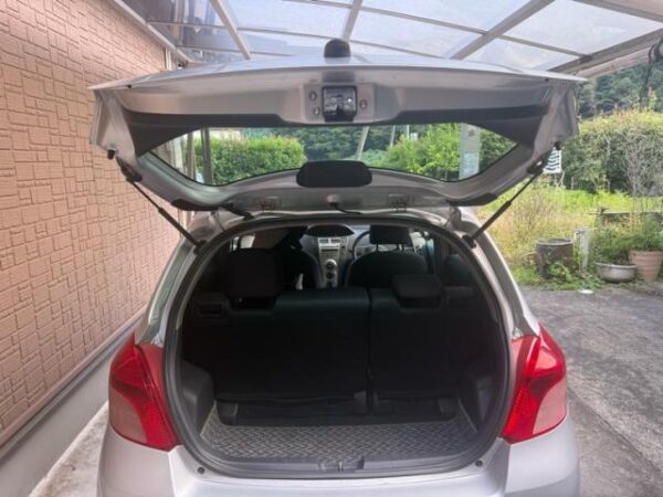 Ref:AUX-20105689 TOYOTA VITZ 2005 - Image 4