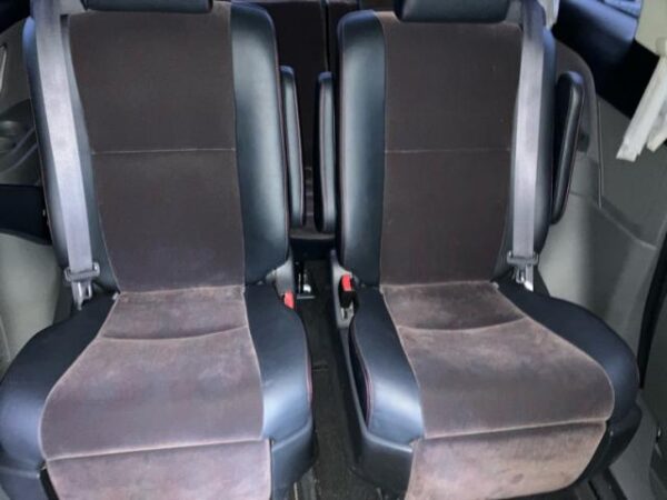 Ref:AUX-20106045 TOYOTA ESTIMA 2011 - Image 17