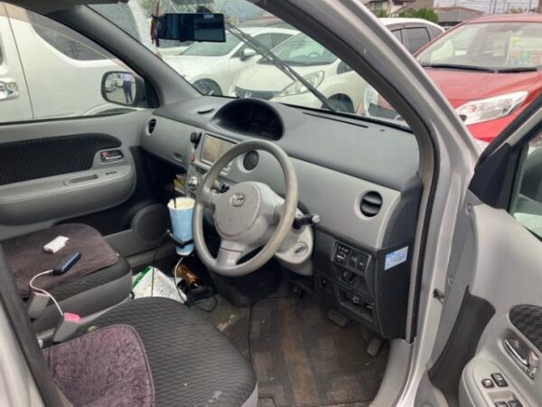 Ref:AUX-20106279 TOYOTA SIENTA 2010 - Image 19