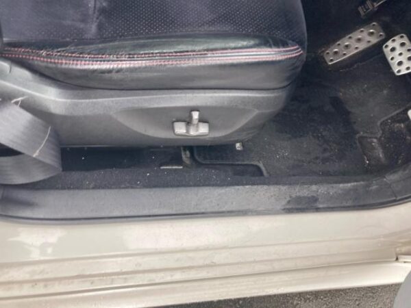 Ref:AUX-20106304 SUBARU EXIGA 2012 - Image 16