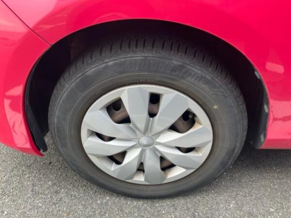 Ref:AUX-20106779 TOYOTA VITZ 2015 - Image 4