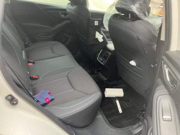 Ref:AUX-20106943 SUBARU FORESTER 2022 - Image 12