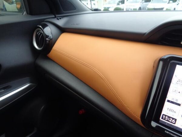 Ref:AUX-20107118 NISSAN KICKS 2021 - Image 15