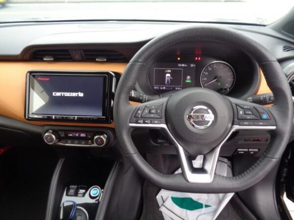 Ref:AUX-20107118 NISSAN KICKS 2021 - Image 3