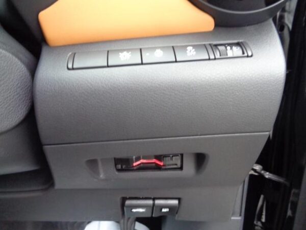 Ref:AUX-20107118 NISSAN KICKS 2021 - Image 10